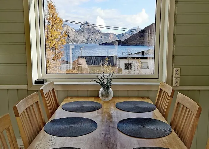 Segla View House